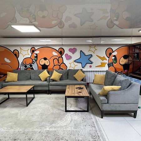 Место Встречи "Guest House Meeting Place" Бишкек Экстерьер фото