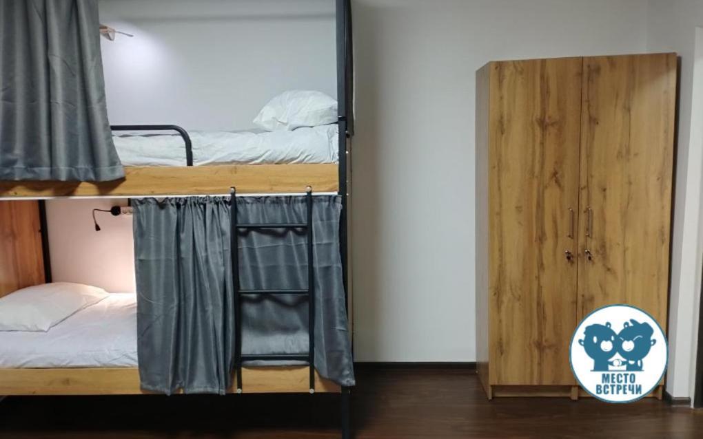 Место Встречи "Guest House Meeting Place" Бишкек Экстерьер фото