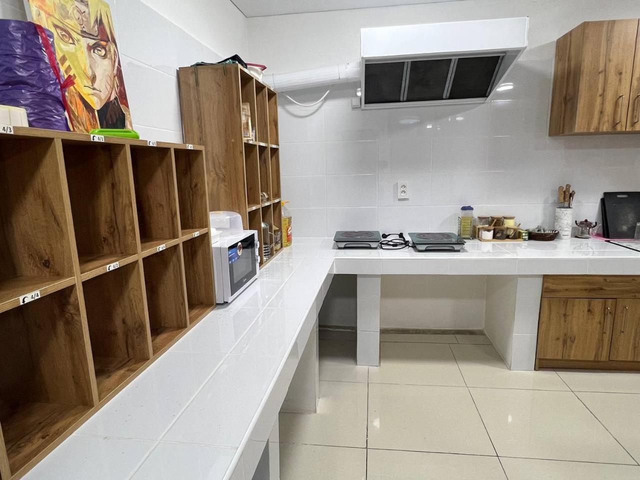 Место Встречи "Guest House Meeting Place" Бишкек Экстерьер фото
