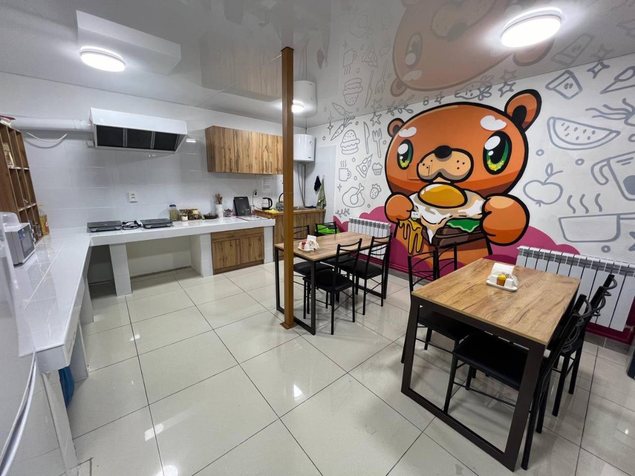 Место Встречи "Guest House Meeting Place" Бишкек Экстерьер фото
